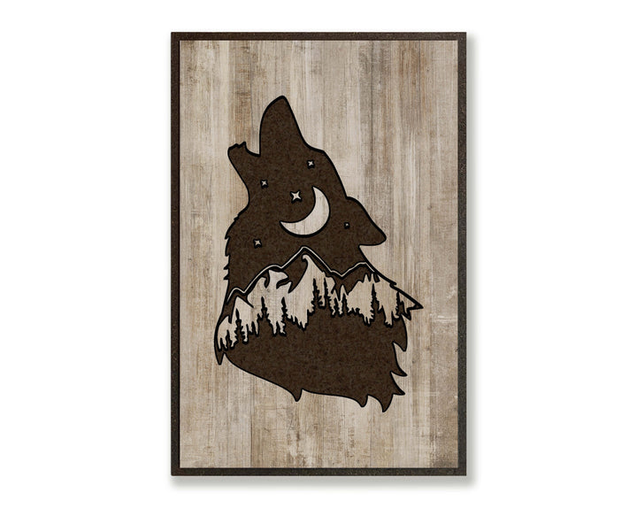 picture of wolfe and mountains